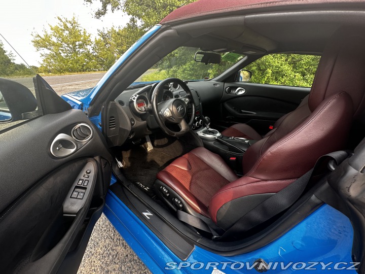 Nissan 370 Z 2011