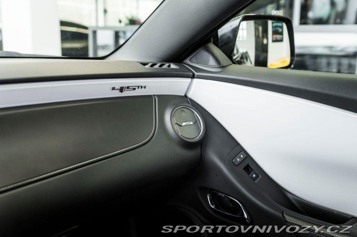 Chevrolet Camaro SS V8 45th Anniversary Ed 2012