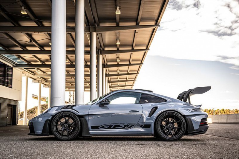 Porsche 911 GT RS
