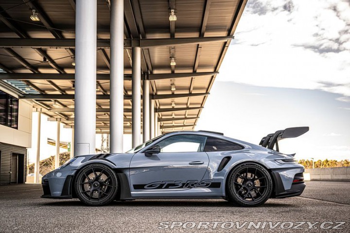 Porsche 911 GT RS 2024