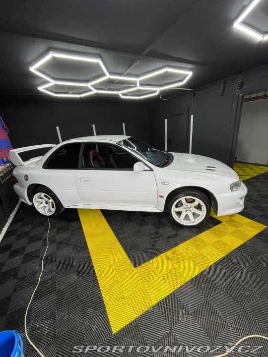 Subaru Impreza STi TypeR 22B replika LHD 1999