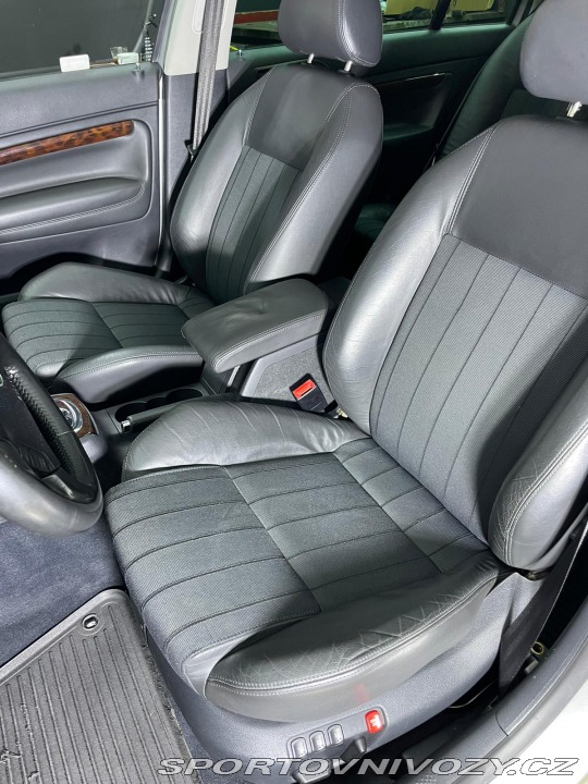 Škoda Superb V6 vládní 190 koní 2005