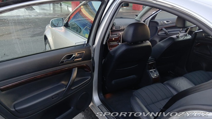 Škoda Superb V6 vládní 190 k manuál !! 2005