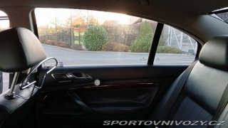 Škoda Superb V6 vládní 190 k manuál !! 2005