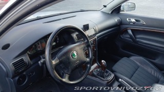 Škoda Superb V6 vládní 190 k manuál !! 2005