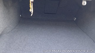 Škoda Superb V6 vládní 190 k manuál !! 2005