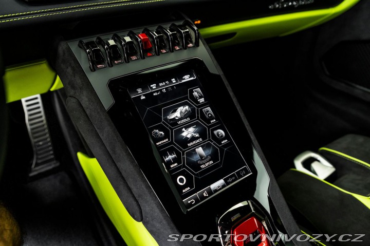 Lamborghini Huracán Tecnica 1800