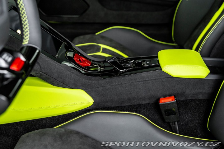 Lamborghini Huracán Tecnica 1800