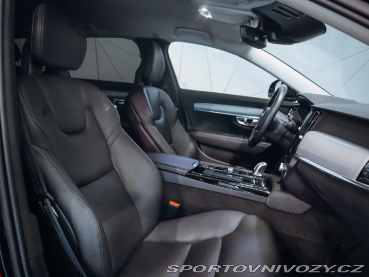 Volvo V90 2.0 T8 AWD Momentum - EL 2018