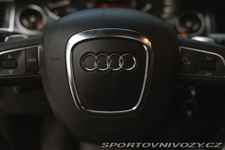 Audi S8 V10 2009