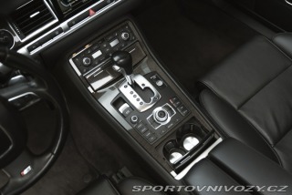 Audi S8 V10 2009