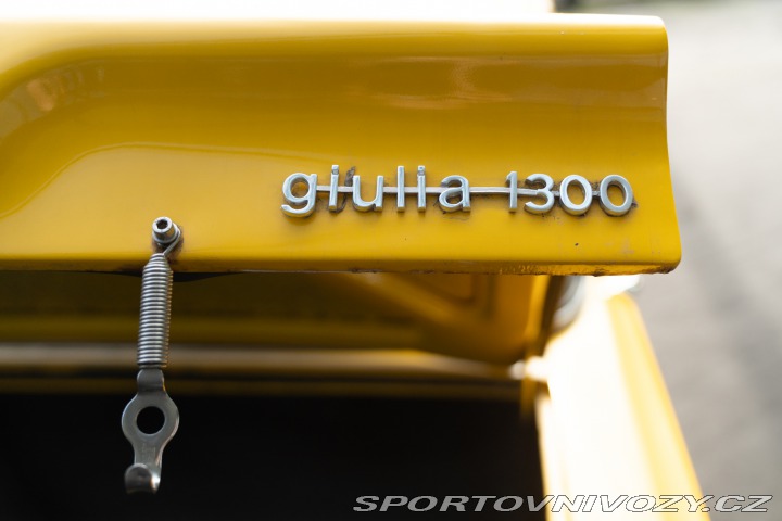 Alfa Romeo Giulia 1300 1965