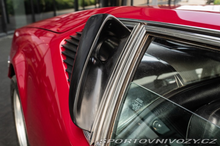 Ostatní značky Ostatní modely De Tomaso Pantera 1972