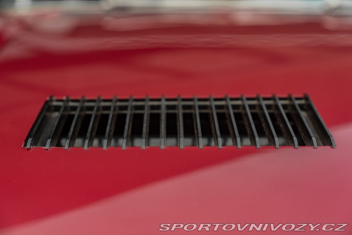 Ostatní značky Ostatní modely De Tomaso Pantera 1972
