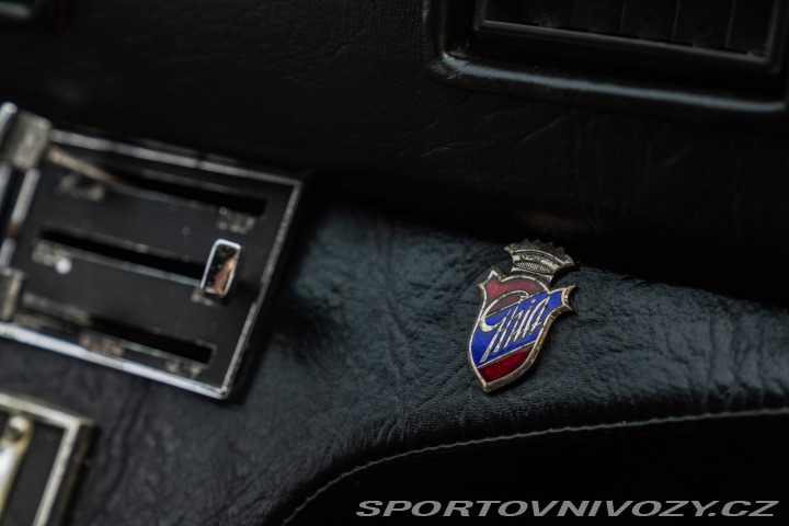 Ostatní značky Ostatní modely De Tomaso Pantera 1972