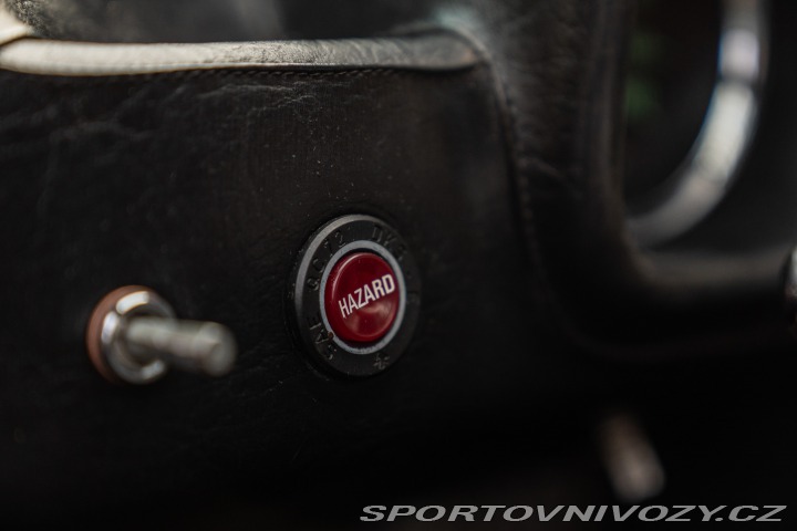 Ostatní značky Ostatní modely De Tomaso Pantera 1972