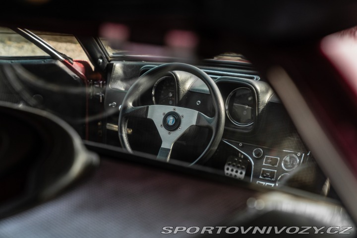 Ostatní značky Ostatní modely De Tomaso Pantera 1972