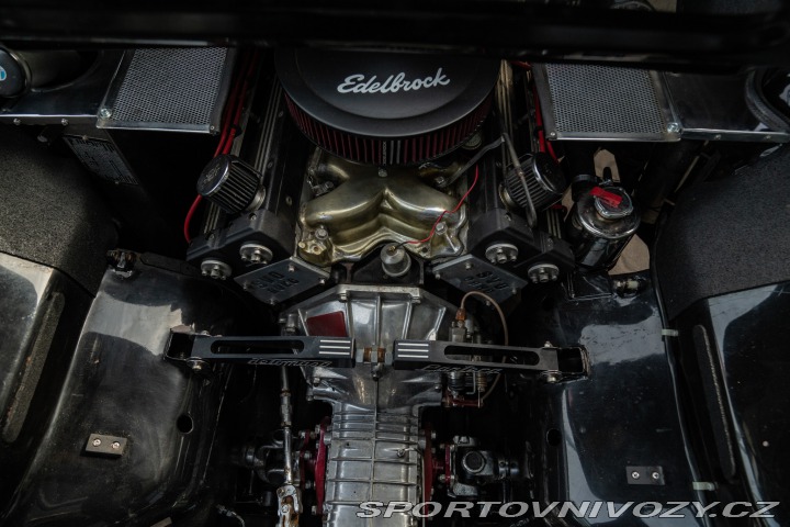 Ostatní značky Ostatní modely De Tomaso Pantera 1972