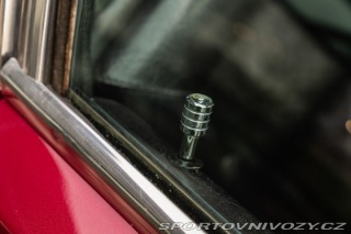 Ostatní značky Ostatní modely De Tomaso Pantera 1972