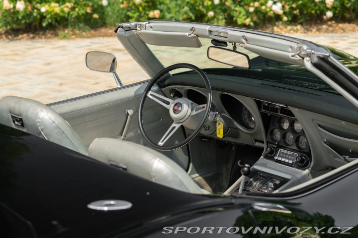 Chevrolet Corvette C3 Stingray 1975