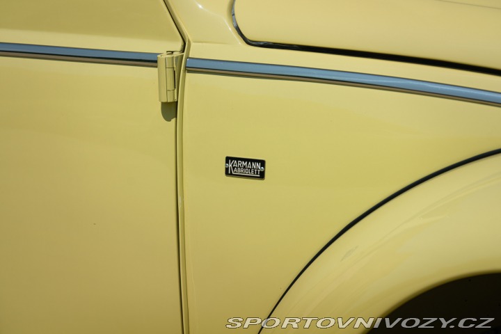 Volkswagen Brouk Maggiolino Cabriolet Ovalino - By Karmann 1959