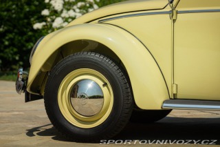Volkswagen Brouk Maggiolino Cabriolet Ovalino - By Karmann 1959