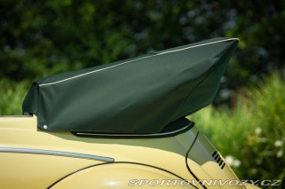 Volkswagen Brouk Maggiolino Cabriolet Ovalino - By Karmann 1959