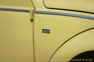 Volkswagen Brouk Maggiolino Cabriolet Ovalino - By Karmann 1959