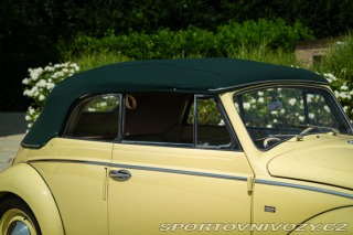 Volkswagen Brouk Maggiolino Cabriolet Ovalino - By Karmann 1959