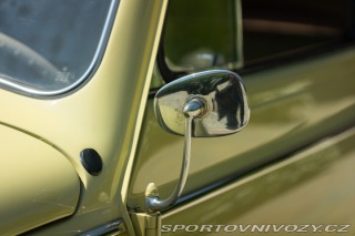 Volkswagen Brouk Maggiolino Cabriolet Ovalino - By Karmann 1959