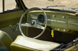 Volkswagen Brouk Maggiolino Cabriolet Ovalino - By Karmann 1959