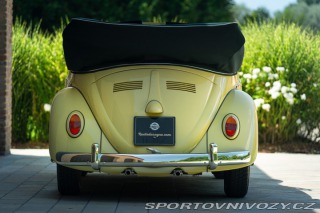 Volkswagen Brouk Maggiolino Cabriolet Ovalino - By Karmann 1959