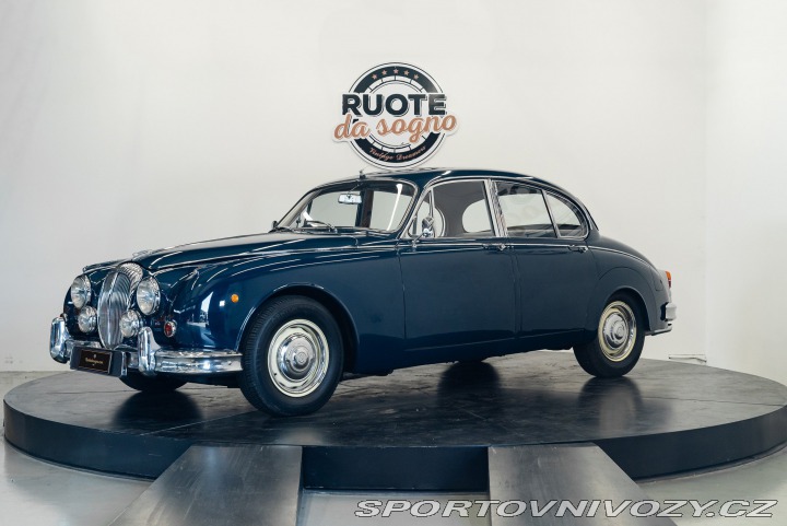 Ostatní značky Ostatní modely Daimler 250 V8 Automatic 1969
