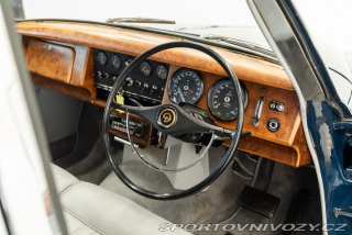 Ostatní značky Ostatní modely Daimler 250 V8 Automatic 1969