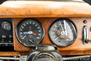 Ostatní značky Ostatní modely Daimler 250 V8 Automatic 1969