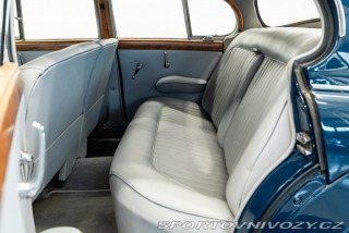 Ostatní značky Ostatní modely Daimler 250 V8 Automatic 1969