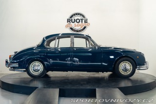 Ostatní značky Ostatní modely Daimler 250 V8 Automatic 1969