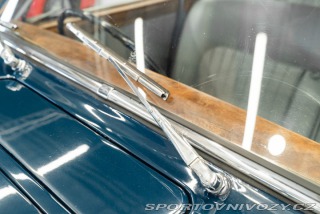 Ostatní značky Ostatní modely Daimler 250 V8 Automatic 1969