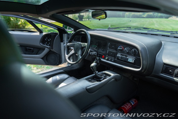 Jaguar XJ 220 1993