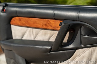 Opel Ostatní modely Omega Lotus 1992