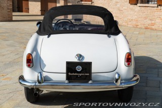 Alfa Romeo Giulietta Spider Con Hardtop 1960