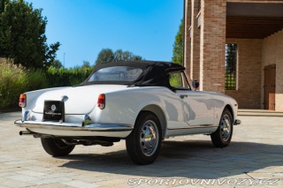 Alfa Romeo Giulietta Spider Con Hardtop 1960