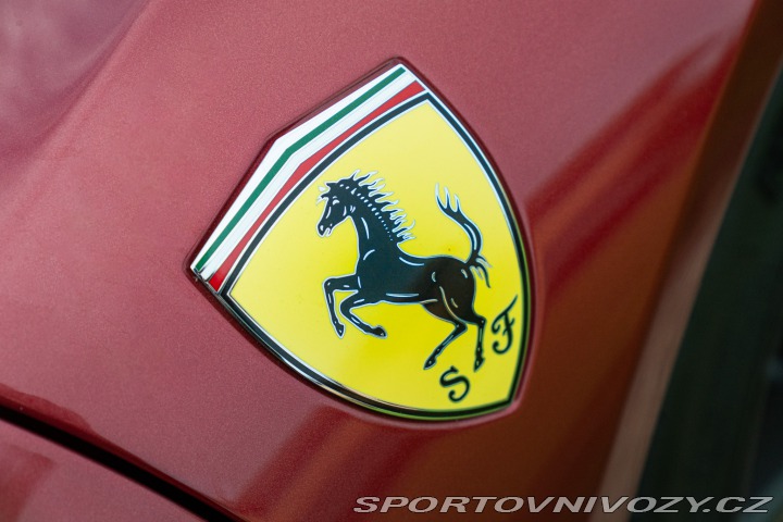 Ferrari SF90 STRADALE 2022