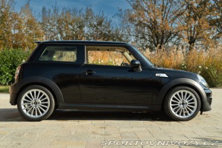 Mini Cooper S “Inspired by GOODWOOD” 2013