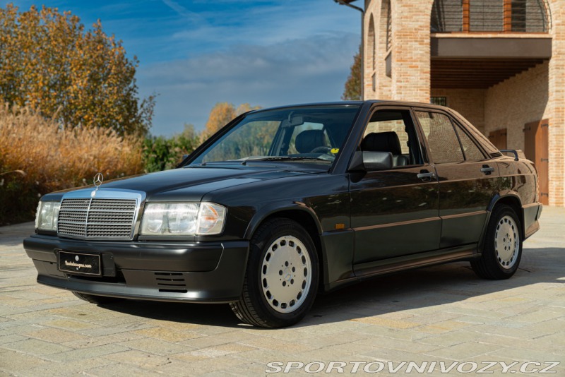 Mercedes-Benz E 190E 2.5 - 16