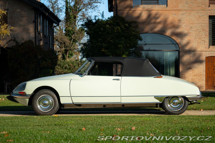 Citroën Ostatní modely DS 21 CABRIOLET CHAPRON 1969