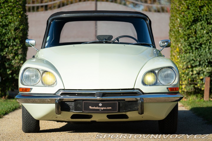 Citroën Ostatní modely DS 21 CABRIOLET CHAPRON 1969