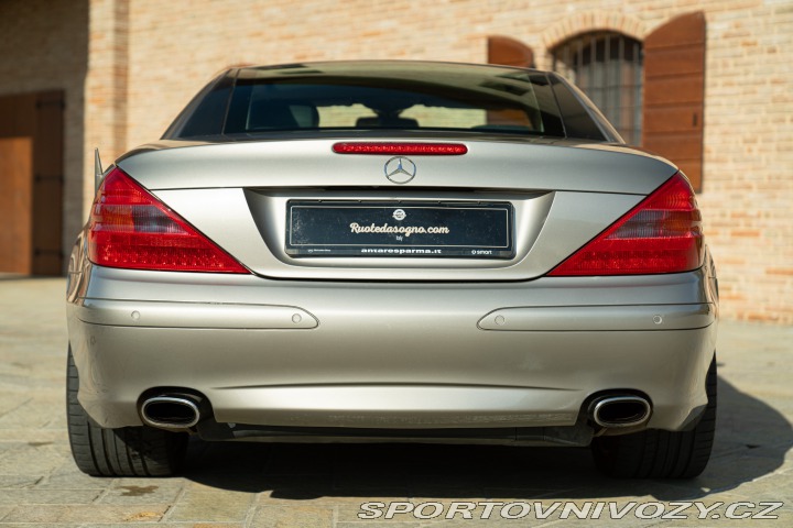 Mercedes-Benz SL 500 2005