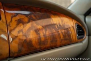Jaguar XK8  1998