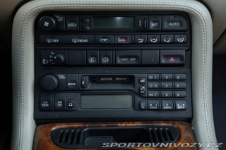 Jaguar XK8  1998